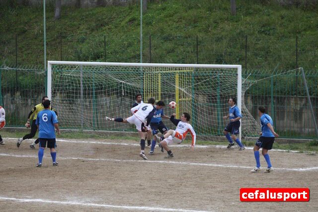 110212_sport 240_tn.jpg